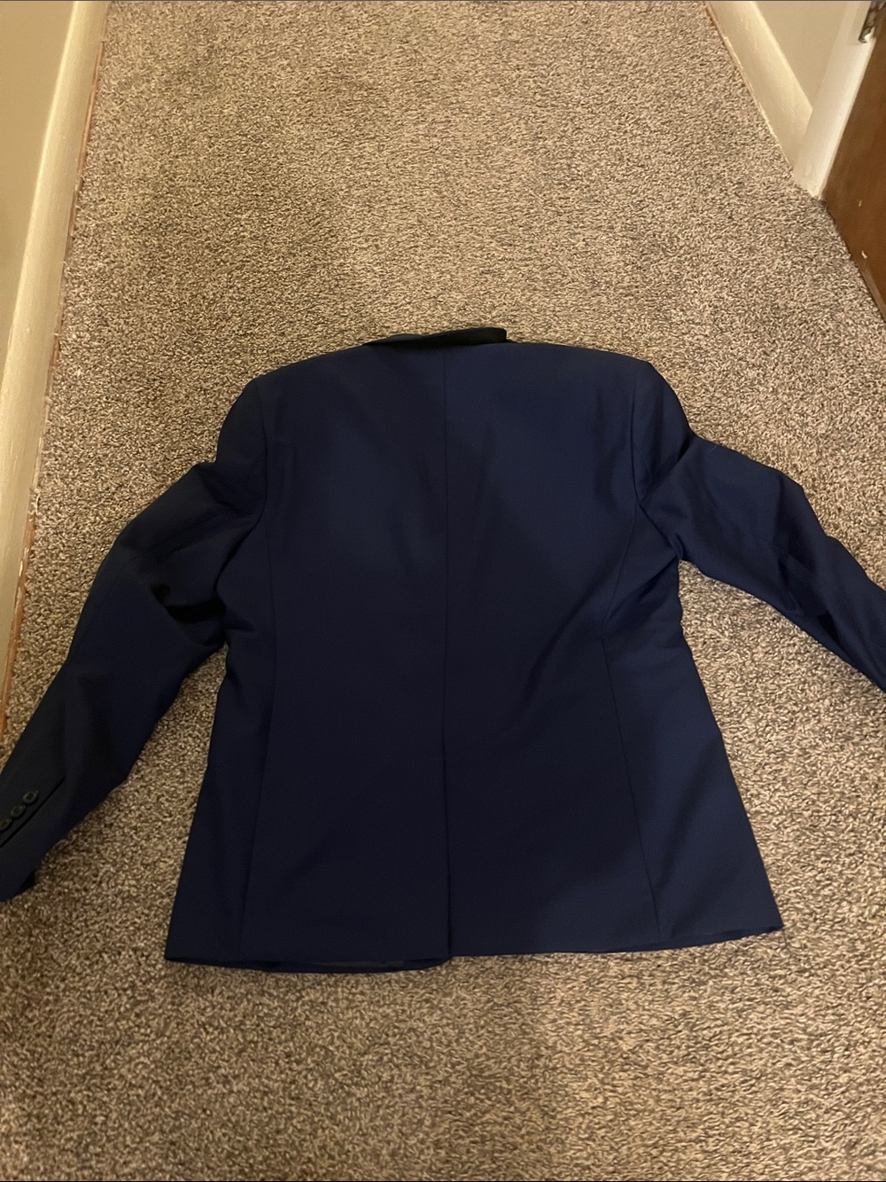 MENS FULL SUIT - BLUE, WHITE UNDERSHIRT, BROWN BELT, AND TIE - Picture 6 of 6